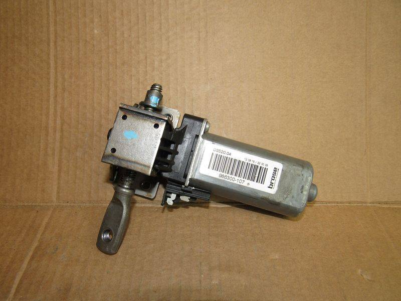 моторчик регулировки сиденья Mercedes-Benz GLS-Класс X166 2016, 986300-107 - фото №1