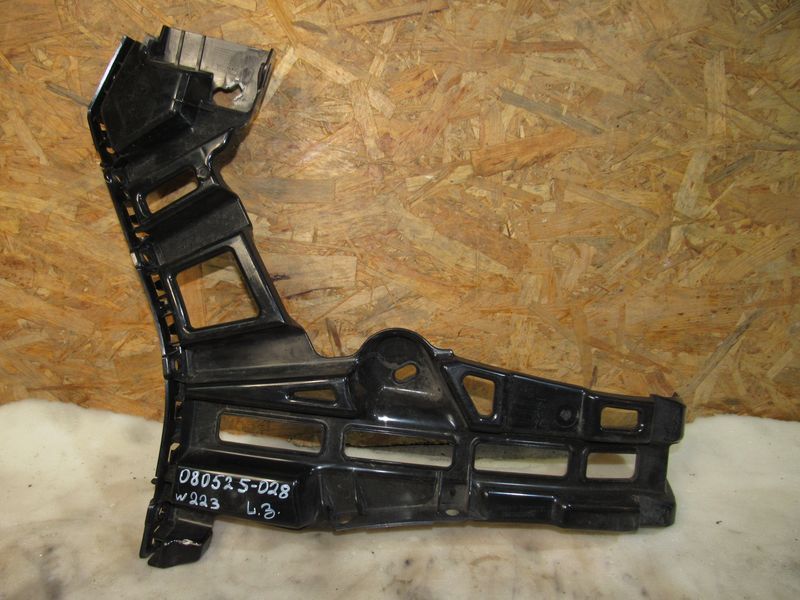 Крепление бампера заднего Mercedes-Benz S-Класс W223 2021, 4.0 л., дизель, A2238805700 - фото №1