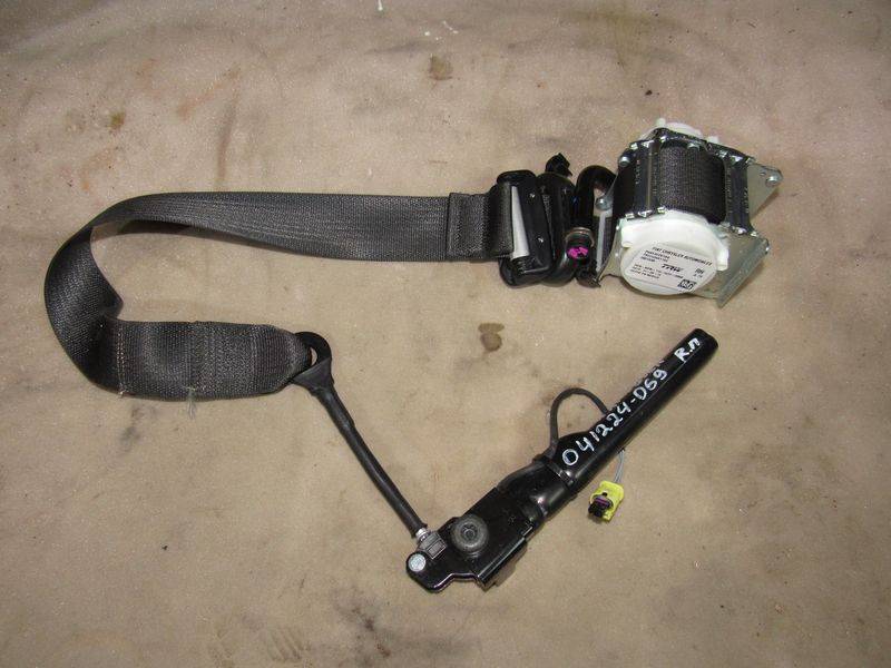 ремень безопасности Jeep Wrangler 4 поколение 2019, 2.0 л., дизель - фото №1