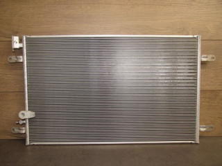 радиатор кондиционера Audi A6 4F/C6 2006, 4F0260401E