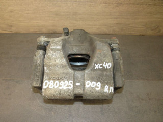 суппорт передний правый Volvo XC40 1 поколение 2021