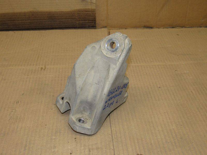 кронштейн двигателя Jeep Wrangler 4 поколение 2019, 2.2 л., дизель, 68284617AB - фото №1