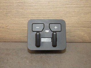 кнопка (выключатель) Toyota Tundra 3 поколение XK70 2024, 3.5 л., бензин, 84391-0S020-B