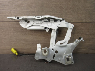 петля капота правая Audi A4 B9 [рестайлинг] 2021, седан, 8W0823302E, 8W0823823B