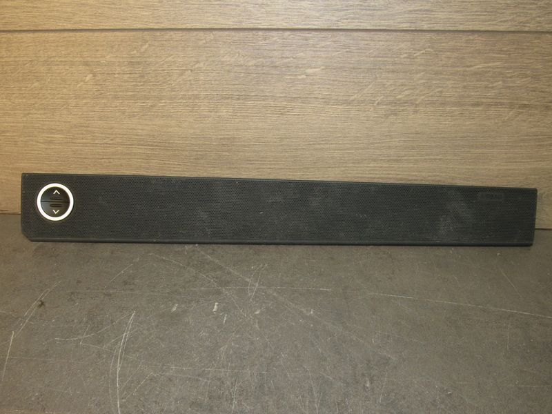 накладка на торпедо (консоль) Land Rover Range Rover 4 поколение 2016, 3.0 л., дизель, CK52-046A63-A - фото №1