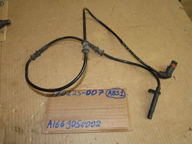 датчик ABS Mercedes-Benz GLS-Класс X166 2015, A1669054002 - фото №1