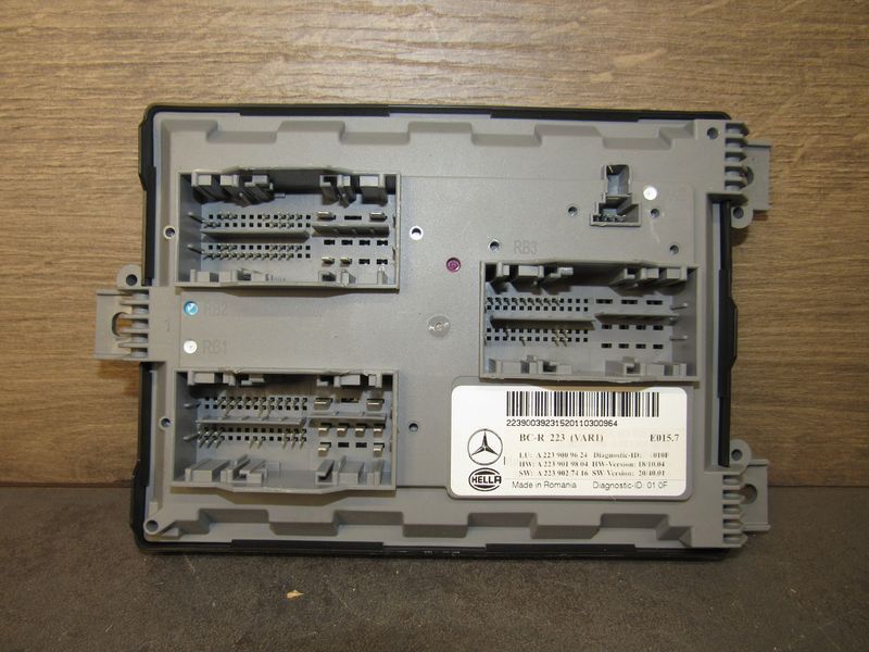 блок SAM Mercedes-Benz S-Класс W223 2021, A2239003923 - фото №1