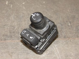 джойстик регулировки зеркал Toyota Tundra 3 поколение XK70 2024, 3.5 л., бензин