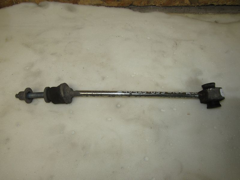 стойка стабилизатора Mercedes-Benz GLE V167 2019, 2.0 л., дизель - фото №1