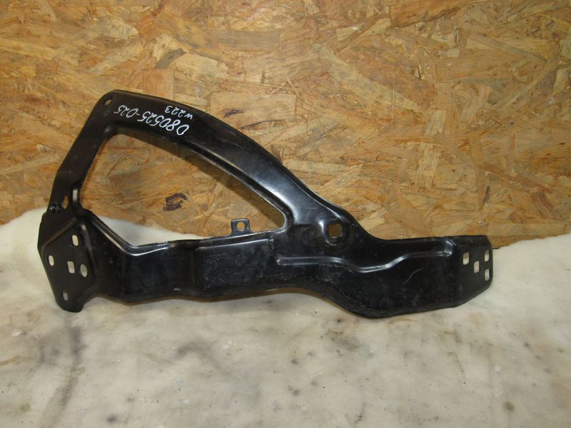 кронштейн (крепление) Mercedes-Benz S-Класс W223 2021, 4.0 л., дизель - фото №1