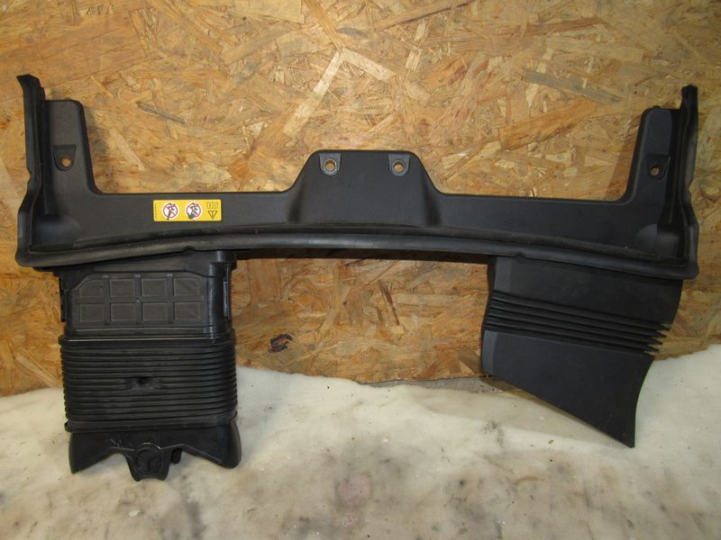 воздухозаборник Mercedes-Benz S-Класс W223 2021, 4.0 л., дизель, A2235007500, A2235009700 - фото №1