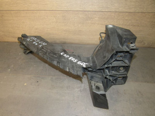 крепление фары правой Audi Q7 4M 2016, 3.0 л., дизель, 4M0805608