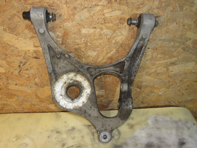 рычаг задний нижний Mercedes-Benz GL-Класс X166 2014, 5.0 л., бензин - фото №1