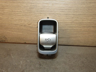 кнопка открытия багажника Mercedes-Benz S-Класс W223 2021, A2239051803