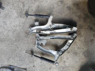 петля капота Mercedes-Benz C-Класс W202/S202 [рестайлинг] 1999, 2.2 л., дизель, 5МКПП, серебристый металлик, седан