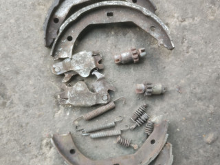 механизм стояночного тормоза (ручника) BMW 5 серия E39 [рестайлинг] E39 2002, 2.5 л., дизель, АКПП, серебристый металлик, универсал