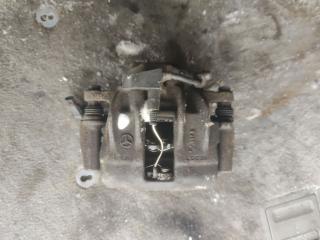 суппорт передний правый Mercedes-Benz C-Класс W202/S202 [рестайлинг] W202 1999, 2.2 л., дизель, АКПП, серебристый металлик, седан