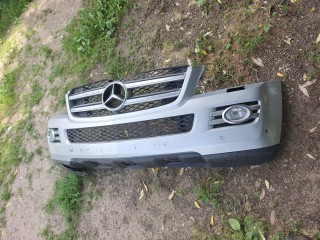 бампер передний Mercedes-Benz GL-Класс X164 W164 2008, 5.0 л., бензин, АКПП, черный, внедорожник 5 дв., полный привод