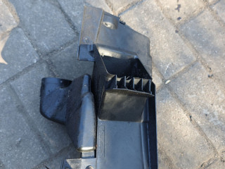 воздуховод тормозной левый BMW 7 серия E38 [рестайлинг] E38 2000, 2.8 л., бензин, серебристый, седан, задний привод, правый руль