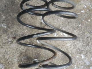 пружина передняя BMW 7 серия E38 [рестайлинг] E38 2000, 2.8 л., бензин, АКПП, серебристый металлик, седан, задний привод, правый руль