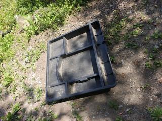 полка багажника Mercedes-Benz E-Класс W211/S211 S211 2005, 2.6 л., бензин, АКПП, серебристый металлик, универсал