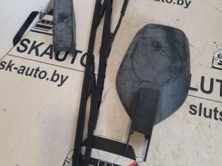 щеткодержатель (поводок стеклоочистителя, дворник) Mercedes-Benz CLK-Класс W208/A208 [рестайлинг] A208 2000, 3.2 л., бензин, АКПП, синий, кабриолет, задний привод, правый руль