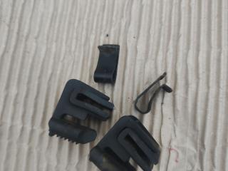 кронштейн радиатора Mercedes-Benz CLK-Класс W208/A208 [рестайлинг] A208 2000, 3.2 л., бензин, АКПП, синий, кабриолет, задний привод, правый руль