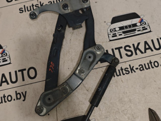 петля капота левая Mercedes-Benz C-Класс W202/S202 W202 1996, 2.2 л., D, OM 604.910, дизель, 5МКПП, синий, седан, задний привод