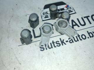 парктроник передний Mercedes-Benz E-Класс W211/S211 W211 2003, 2.7 л., дизель, 6МКПП, серебристый металлик, седан, задний привод