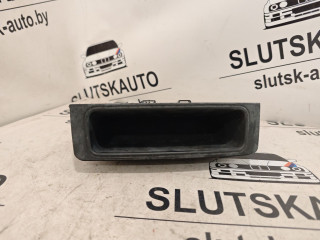 карман центральной консоли Mercedes-Benz C-Класс W203/S203/CL203 2001, 2.2 л.