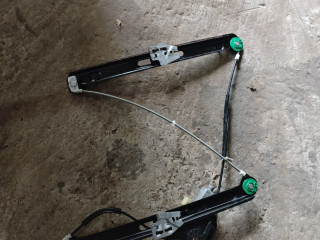 стеклоподъемник электрический передний правый BMW 3 серия E46 [рестайлинг] E46 2002, 3.0 л., дизель, АКПП, синий, седан, задний привод, правый руль