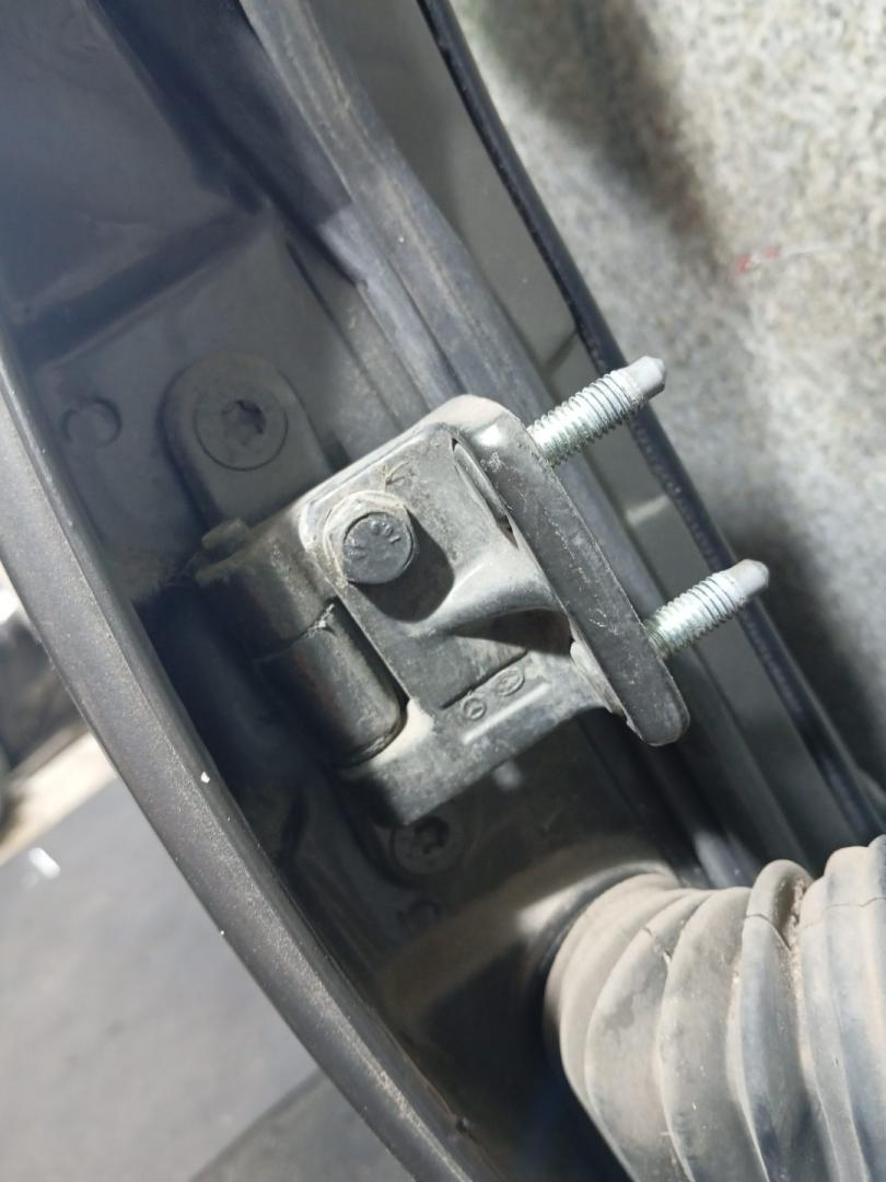 петля двери Mercedes-Benz S-Класс W140/C140 (1991 - 1993) - фото №1