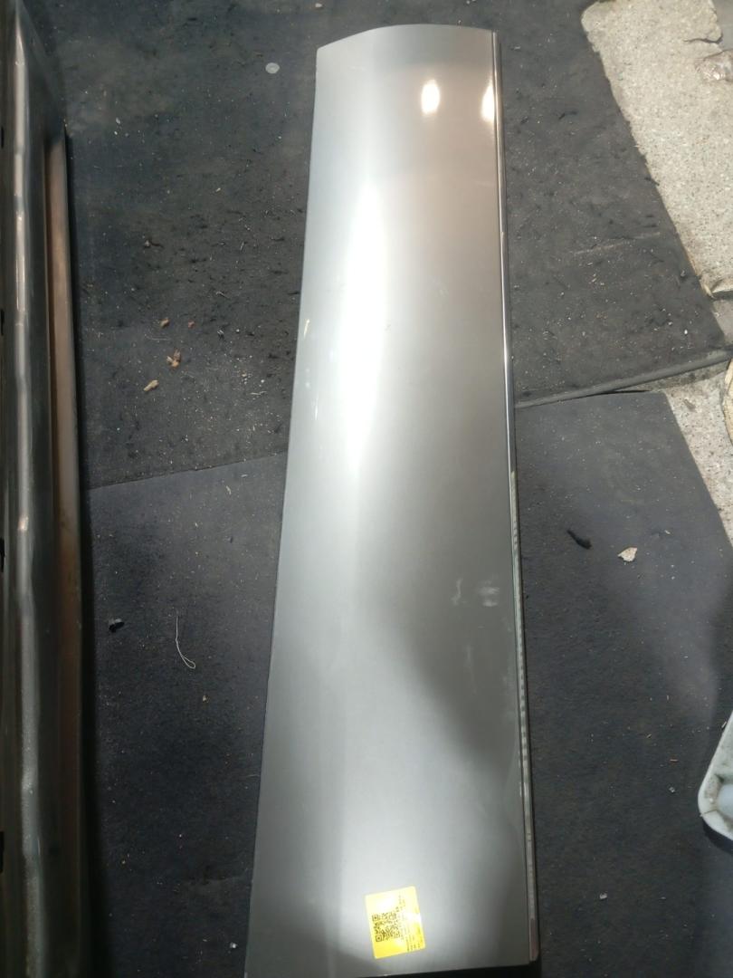 молдинг двери передней левой Mercedes-Benz S-Класс W140/C140 (1991 - 1993), седан - фото №1