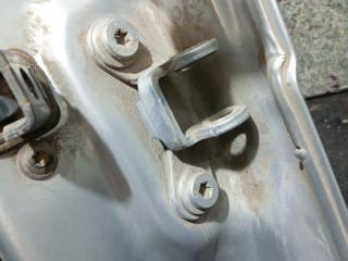 петля двери Skoda Fabia 1 поколение (6Y) (1999 - 2004), хетчбэк 5 дв.