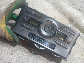 блок управления печки / климат-контроля Toyota Auris 1 поколение (2006 - 2009), 2.0 л., дизель, 55900-02220-B