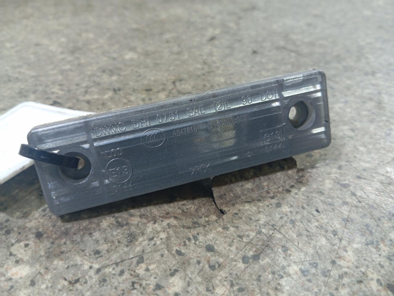 подсветка номера Chevrolet Cruze 1 поколение (2009 - 2012), седан - фото №1