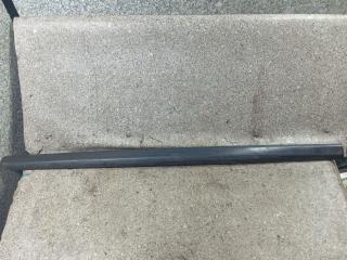 молдинг двери передней левой Audi 90 89/B3 (1987 - 1991)