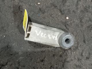 кронштейн радиатора Opel Vectra C [рестайлинг] (2005 - 2009), 13140216