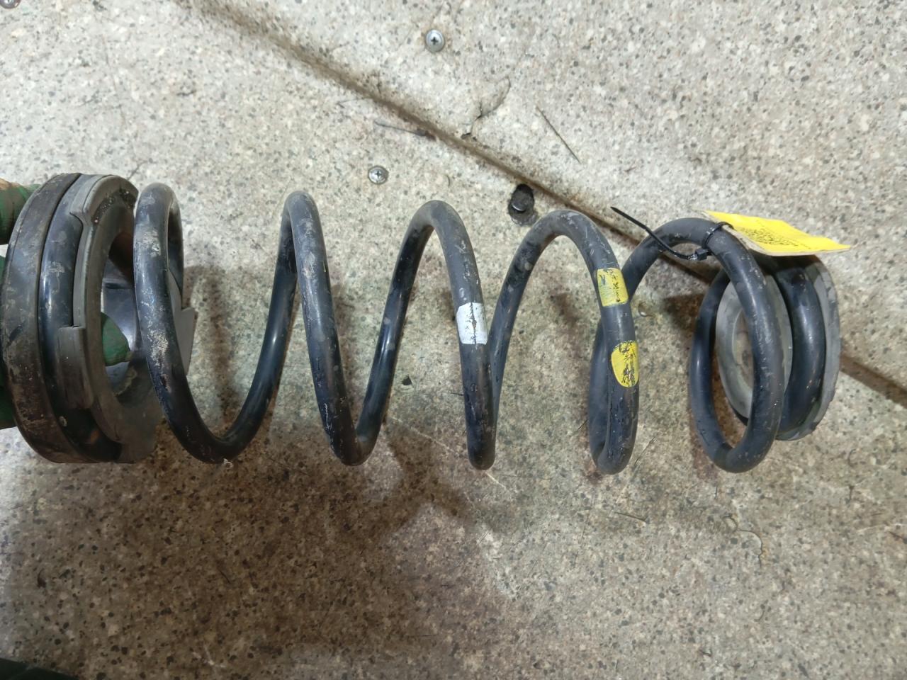 пружина задняя Kia Carens 3 поколение (2013 - 2019) - фото №1