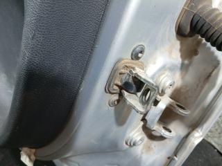 ограничитель открывания двери Skoda Fabia 1 поколение (6Y) (1999 - 2004), хетчбэк 5 дв.