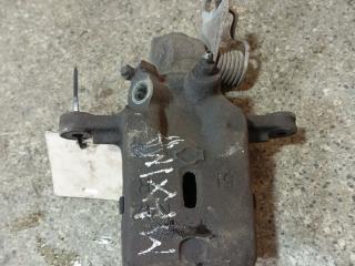 суппорт задний правый Nissan Maxima A32 (1995 - 2000)