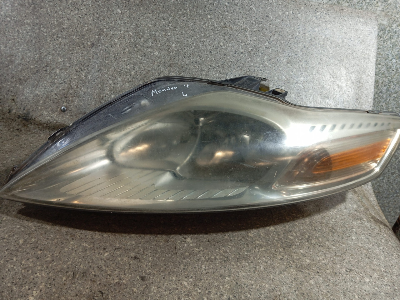 фара левая Ford Mondeo 4 поколение (2007 - 2010) - фото №1