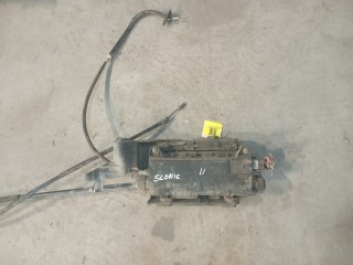 электроручник Renault Scenic 2 поколение (2003 - 2006), 8200343471