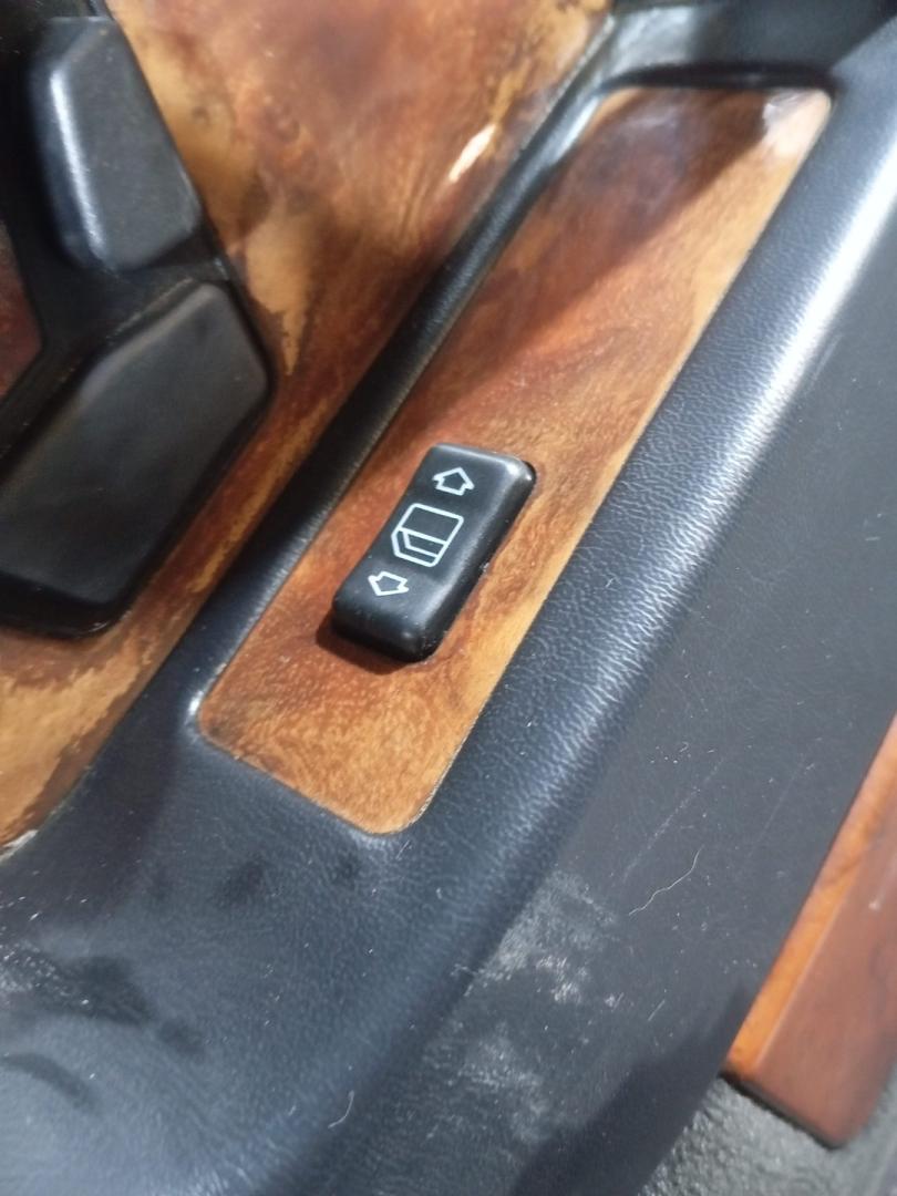кнопка стеклоподъемника двери задней правой Mercedes-Benz S-Класс W140/C140 (1991 - 1993) - фото №1