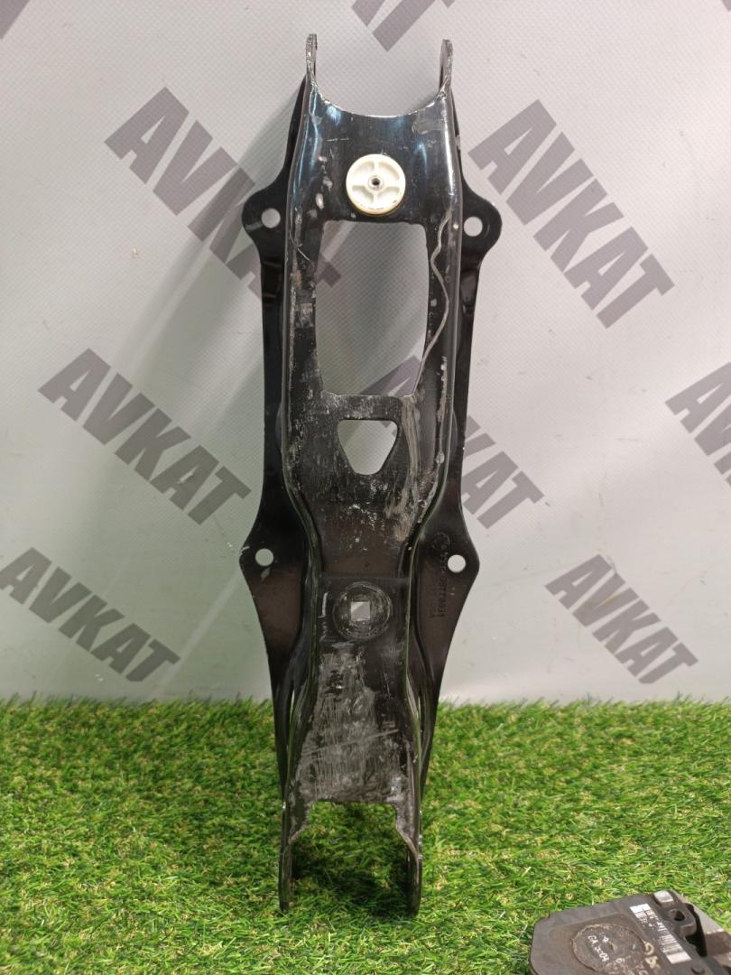 рычаг задний нижний BMW X7 G07 2022, 3.0 л., B58B30C, бензин, АКПП, a96, внедорожник 5 дв., полный привод, 6877803, 33326877803 - фото №1