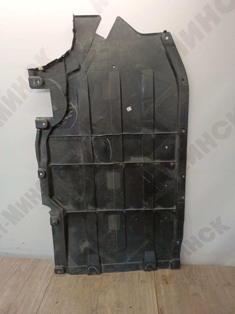 защита днища BMW X7 G07 2021, 3.0 л., B58B30C, бензин, АКПП, внедорожник 5 дв., 51757424890, 7424890 - фото №1