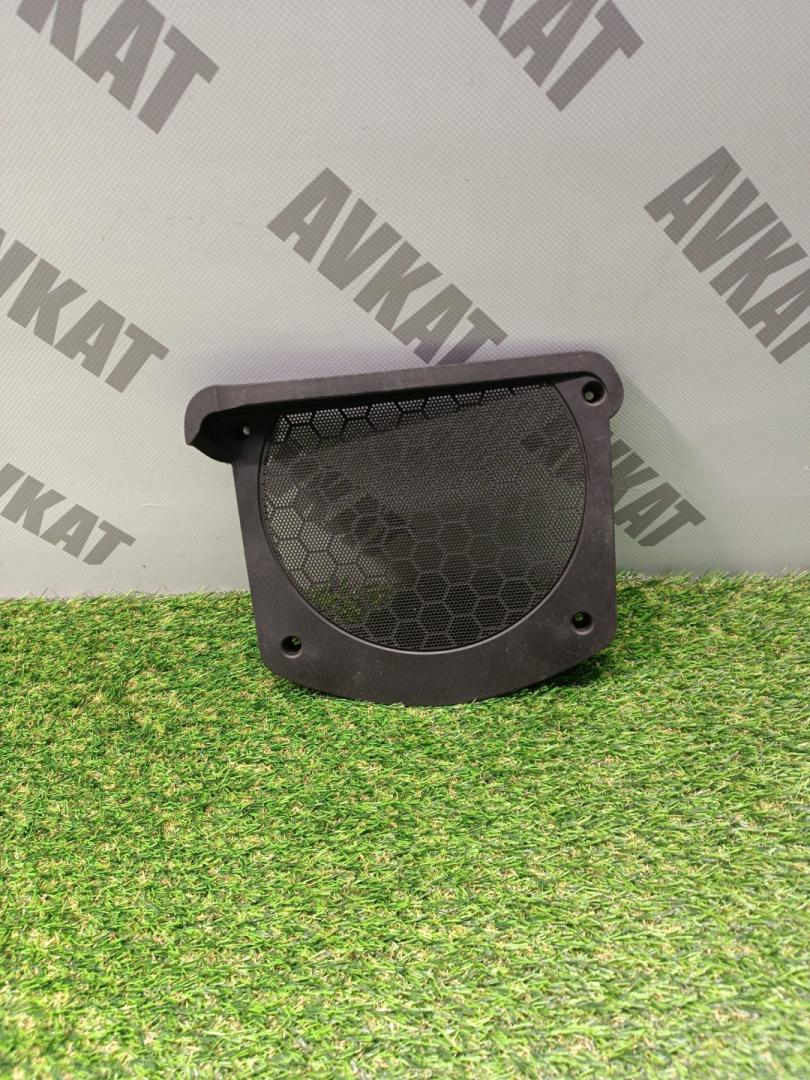 сетка на сабвуфер BMW 4 серия G22/G23 G22 2021, 2.0 л., B46 B20 B, бензин, АКПП, c31, купе, полный привод, 6826950, 65136826950 - фото №1