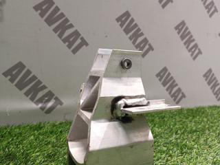 кронштейн радиатора BMW X4 G02 [рестайлинг] G02 2024, 2.0 л., B46 B20 B, бензин, АКПП, a96, внедорожник 5 дв., полный привод, 51117473458, 7473458