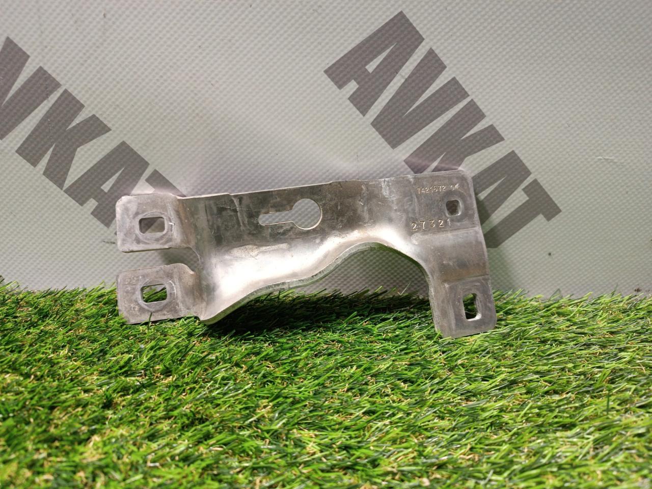 кронштейн (крепление) BMW X7 G07 2022, 3.0 л., B58B30C, бензин, АКПП, a96, внедорожник 5 дв., полный привод, 51117421672, 7421672 - фото №1