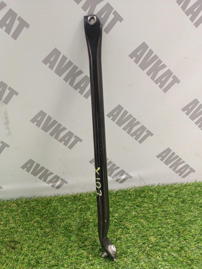 Распорка (растяжка) телевизора BMW X5 G05 2019, 3.0 л., B58B30C, бензин, 475, внедорожник 5 дв., полный привод, правый руль, 7445102, 51647445102 - фото №1